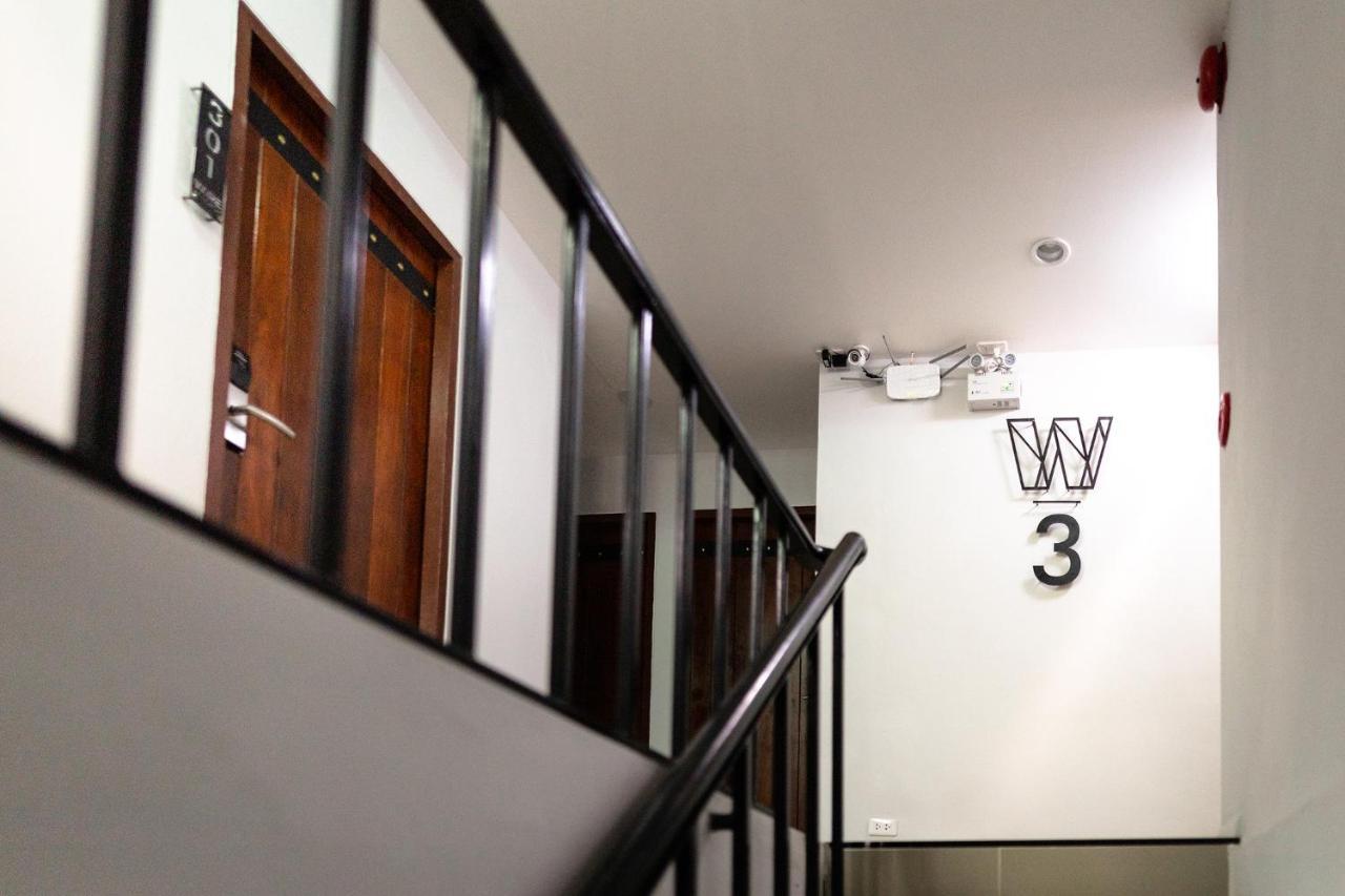 Hotel Wire Prakhanong Bangkok