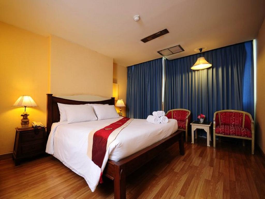 Chaleena Princess Hotel