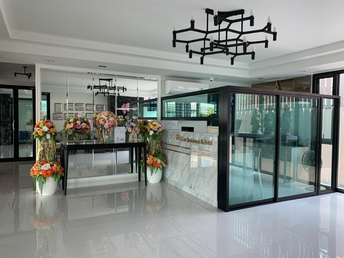 Hotel Icare & 3*