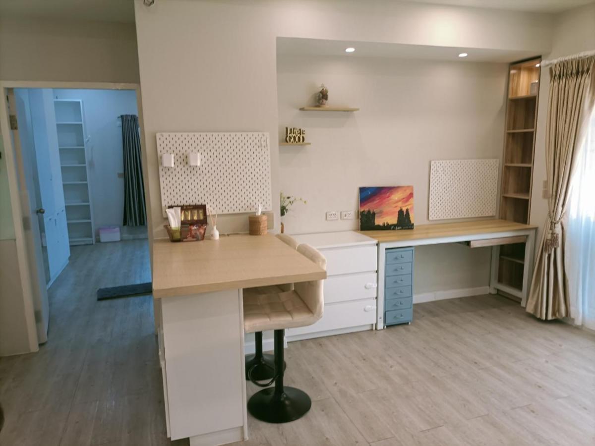 Apartment 溫馨小屋 *