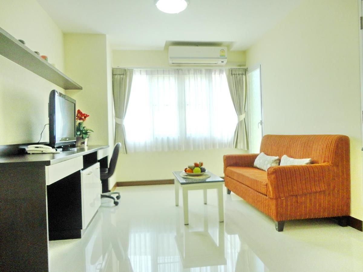 Apartment Charming Resident At Ekkamai From Unit Up To 2 Bedroom