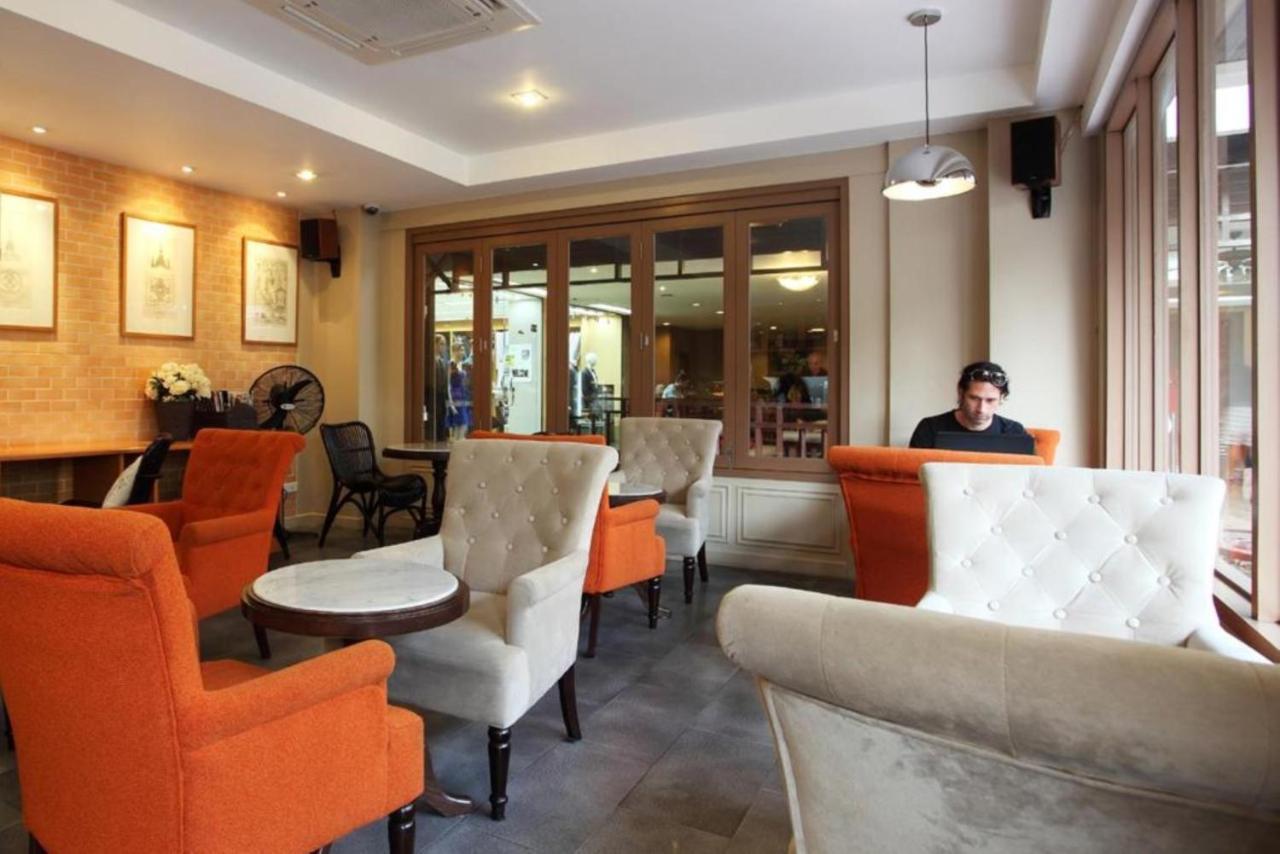 Rambuttri Village Plaza Inn