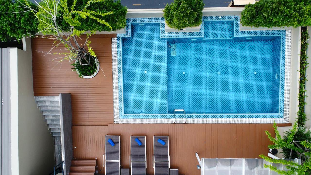 Aparthotel Ramada By Wyndham Ekamai Residences