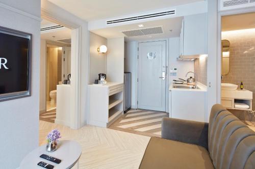 Hotel The Quarter Ploenchit By Uhg Banguecoque