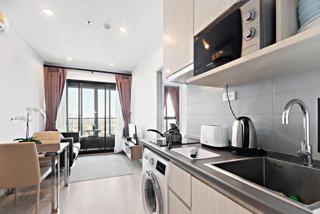 Apartemen Ideo At Bangna Bts Skytrain Station *