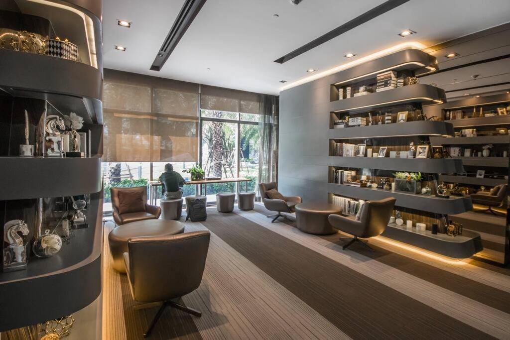 Apartemen Ideo At Bangna Bts Skytrain Station Bangkok