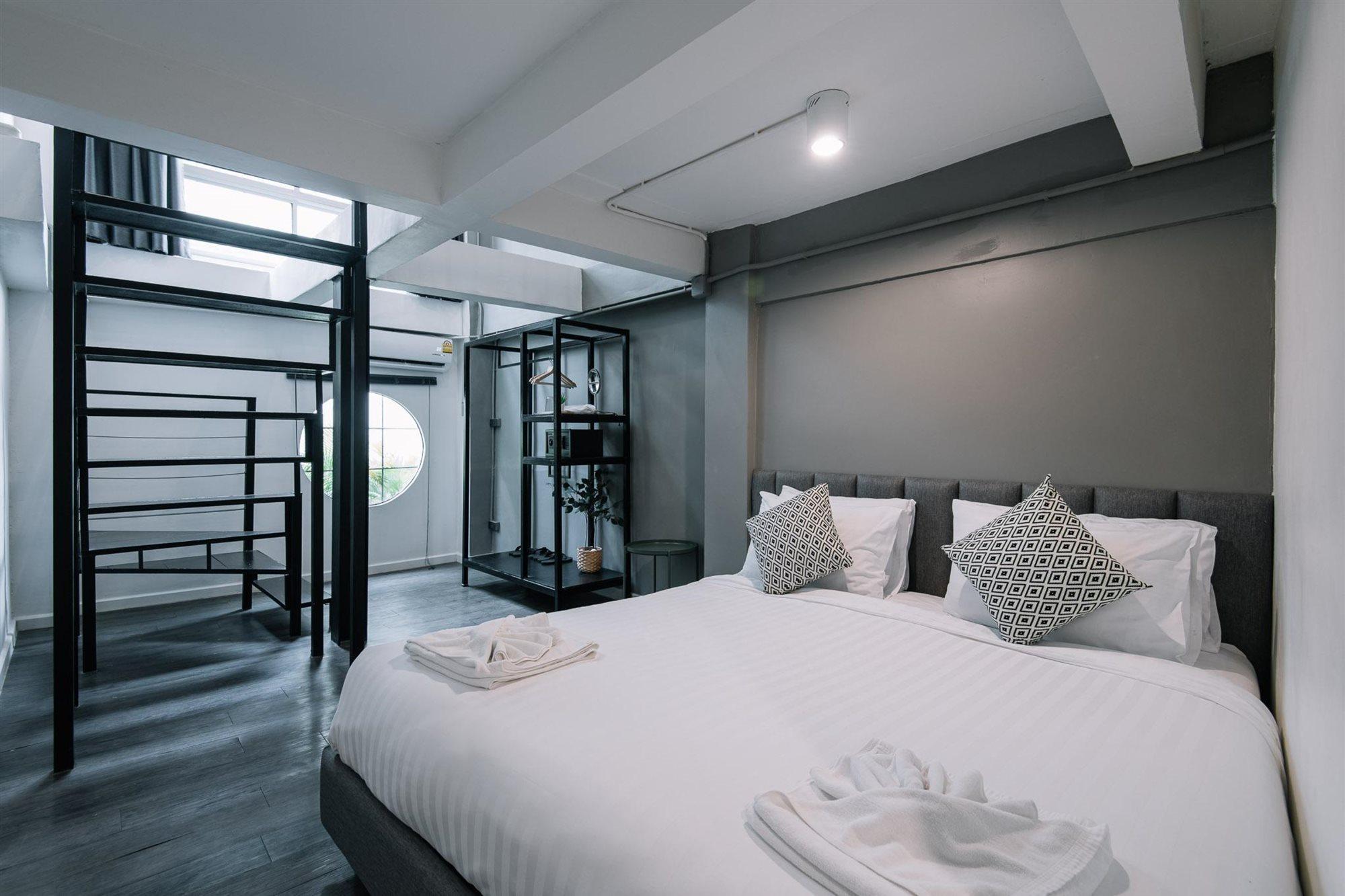 Kowtha Rivertel Hotel 3*