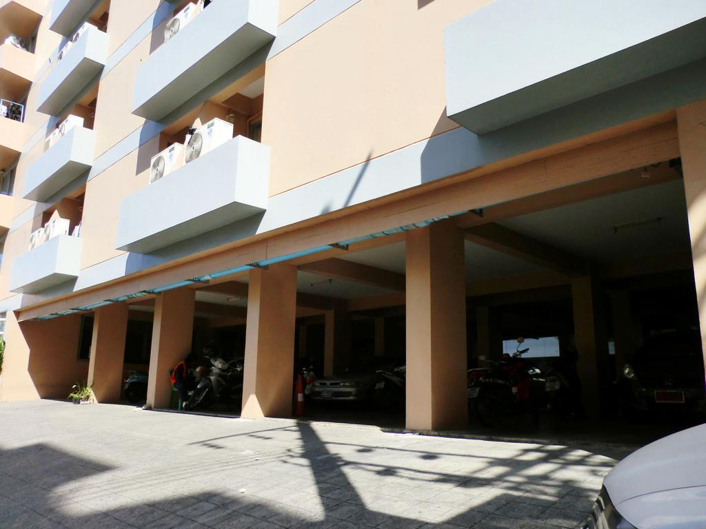 Grand Living Place
