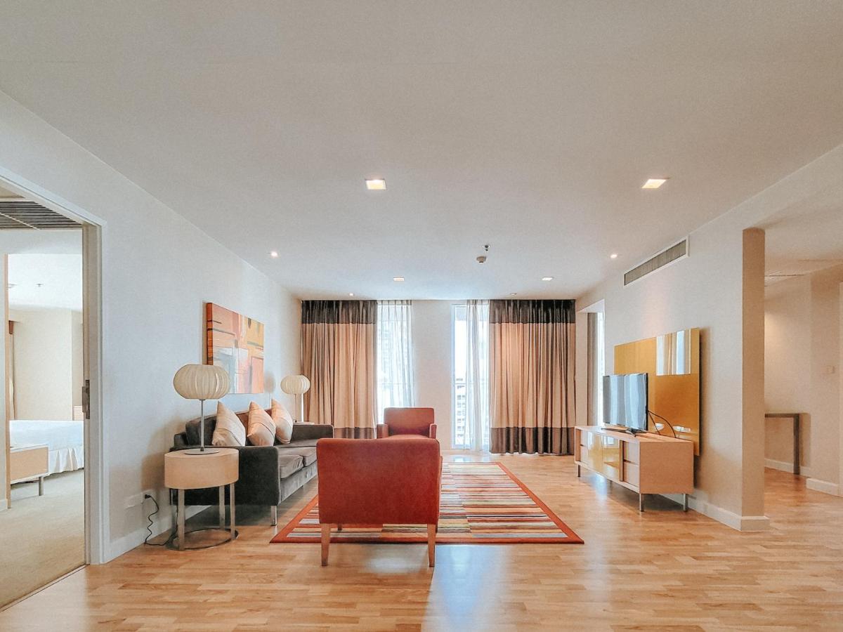Urbana Langsuan Bangkok