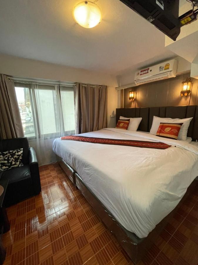 Acozyposhtel Hotel Bangkok