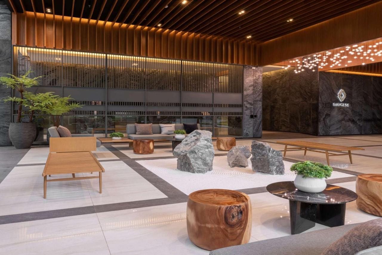 Wyndham Garden Sukhumvit 42 Hotel