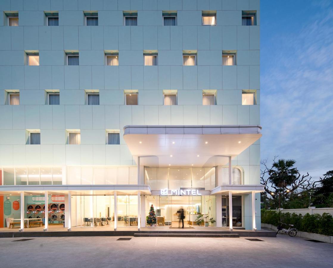 Mintel Huamark Hotel 4*