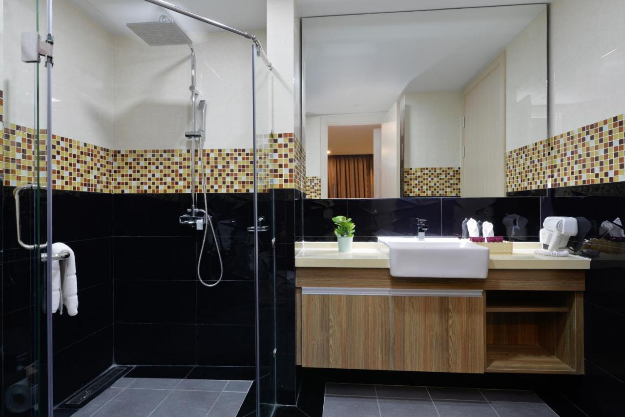 Aparthotel Ramada By Wyndham Ekamai Residences