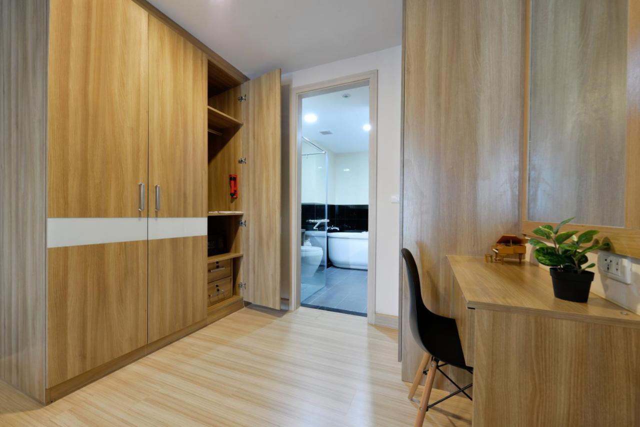 Ramada By Wyndham Ekamai Residences Bangkok