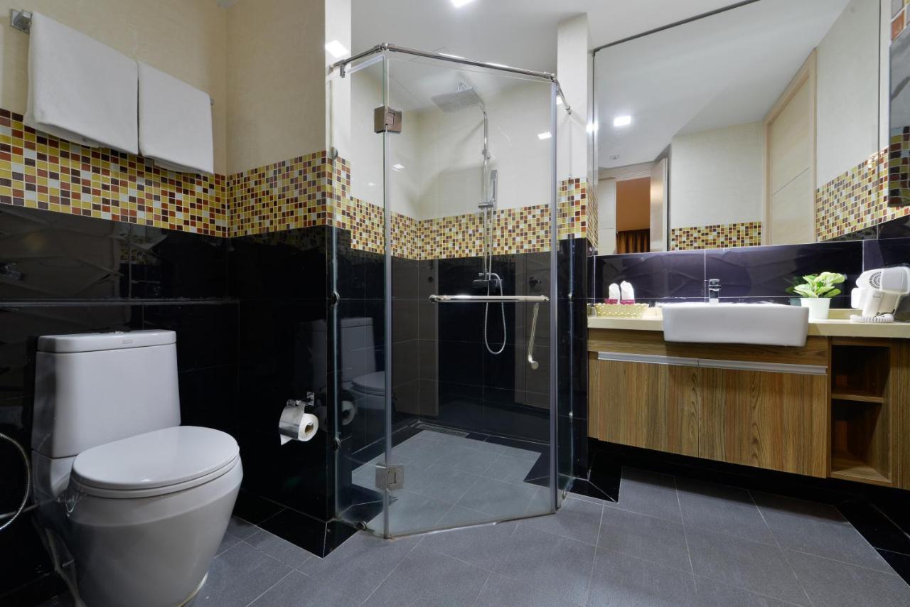 Aparthotel Ramada By Wyndham Ekamai Residences