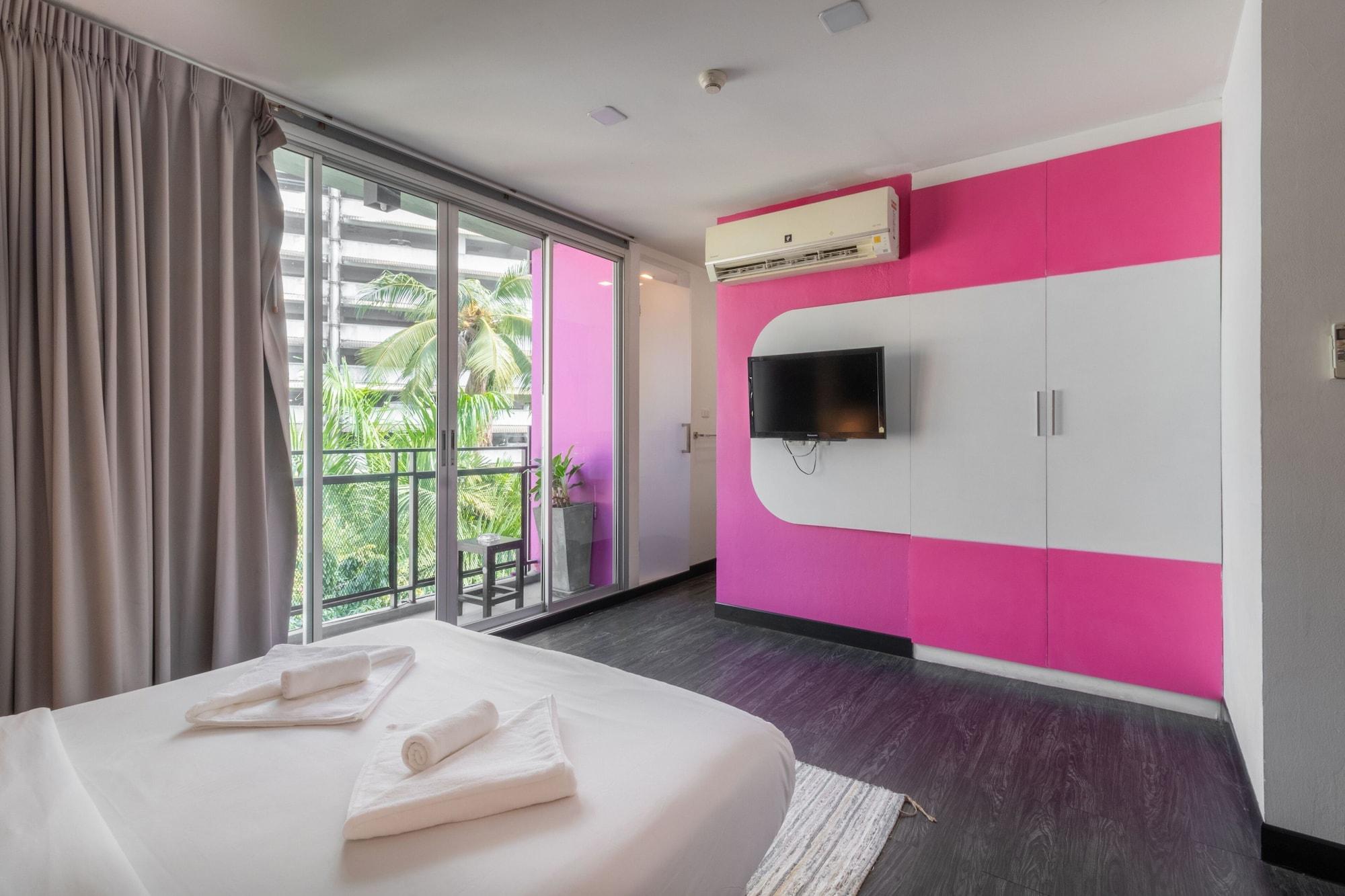 Albergue Cheqinn - Sukhumvit 4 Nana Plaza Banguecoque