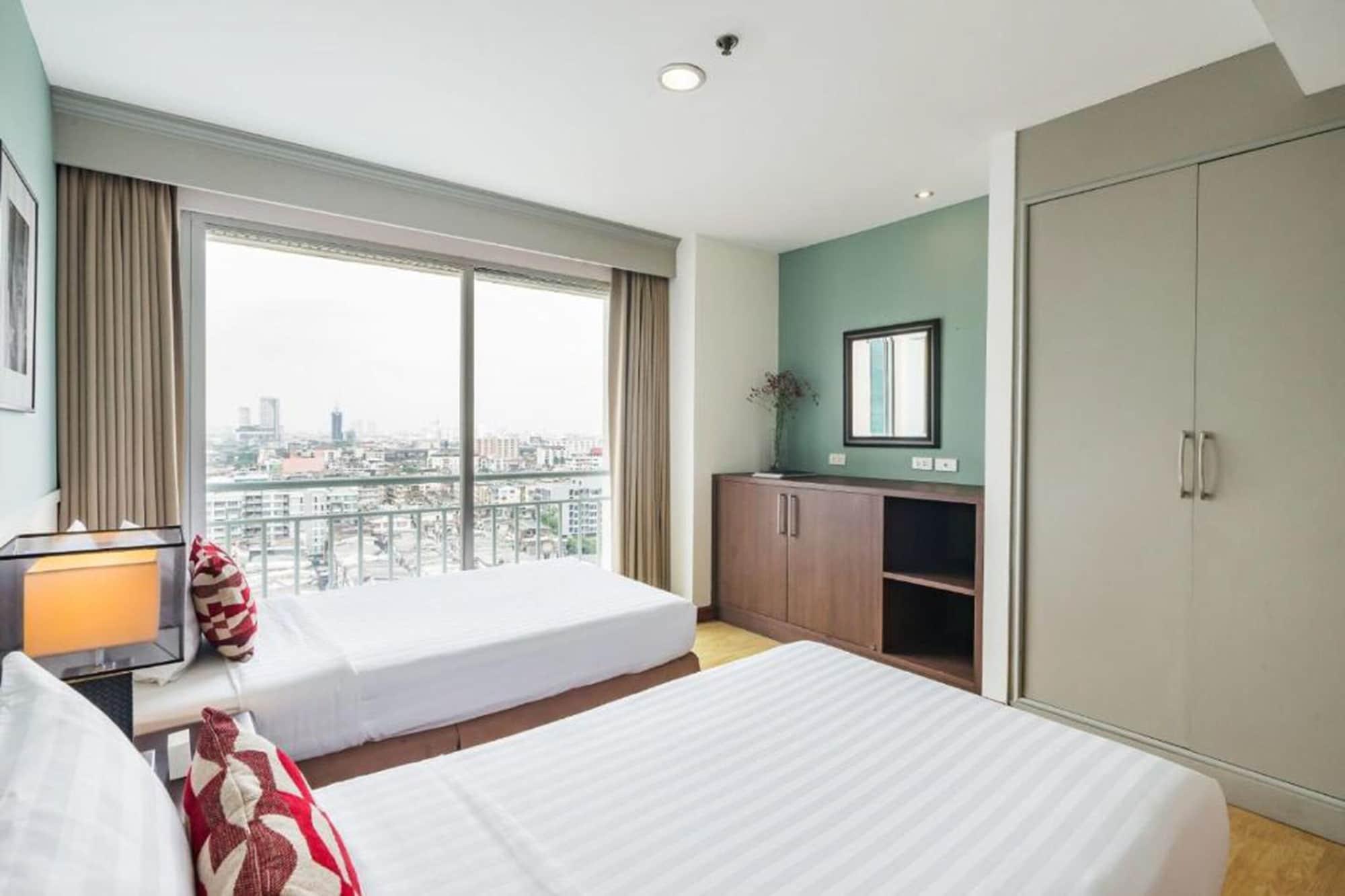 Evergreen Place Siam By Uhg 4* Bangkok