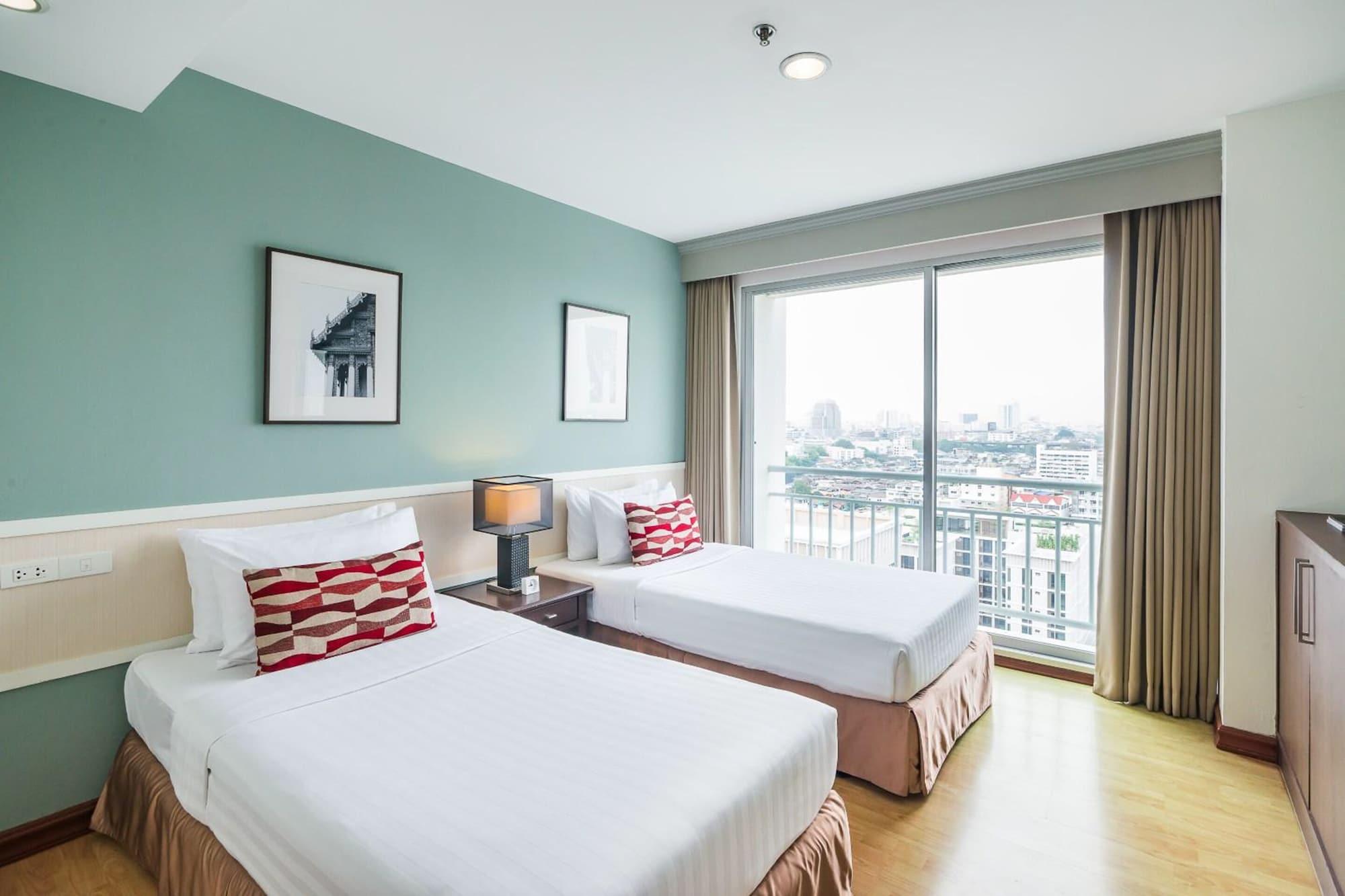 Evergreen Place Siam By Uhg Hotel 4*