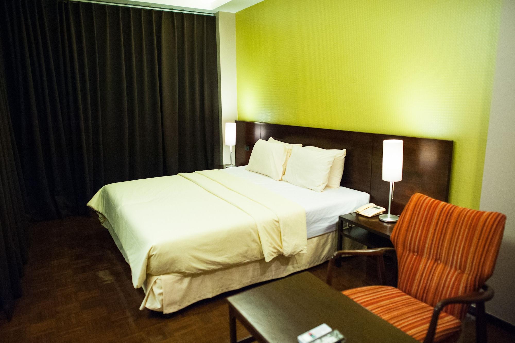 Inn Baansilom Soi 3 2*