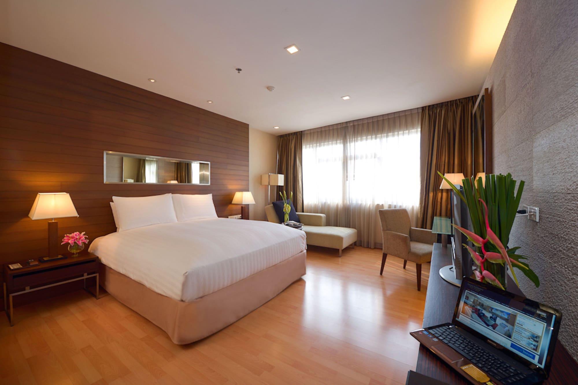 Grand Sukhumvit Hotel 5*