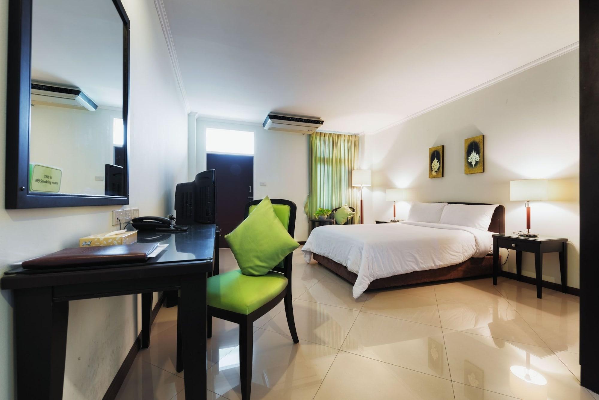 Capital Mansion - Sha Certified Hotel Bangkok