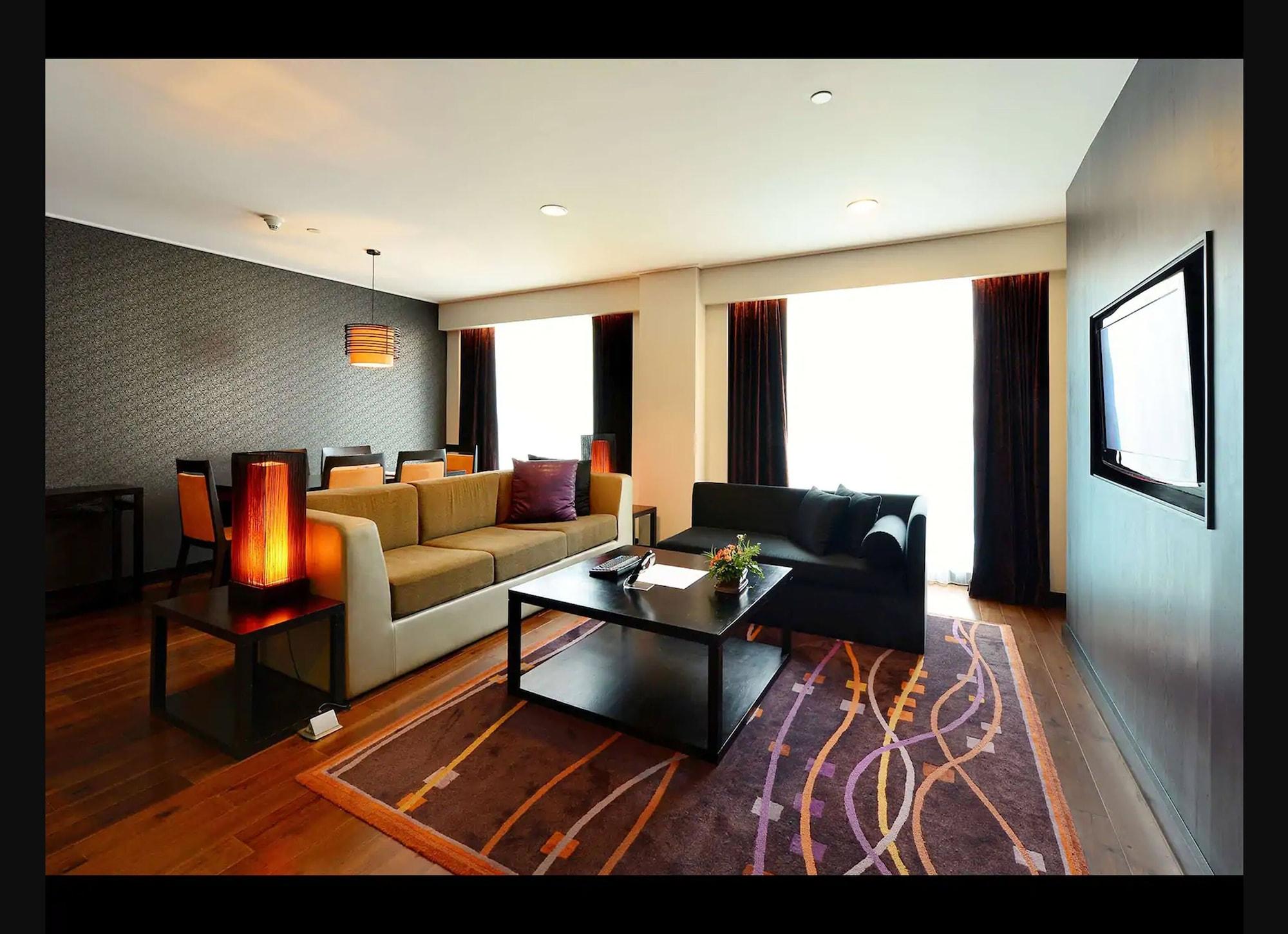 Radisson Sukhumvit Hotel 4*