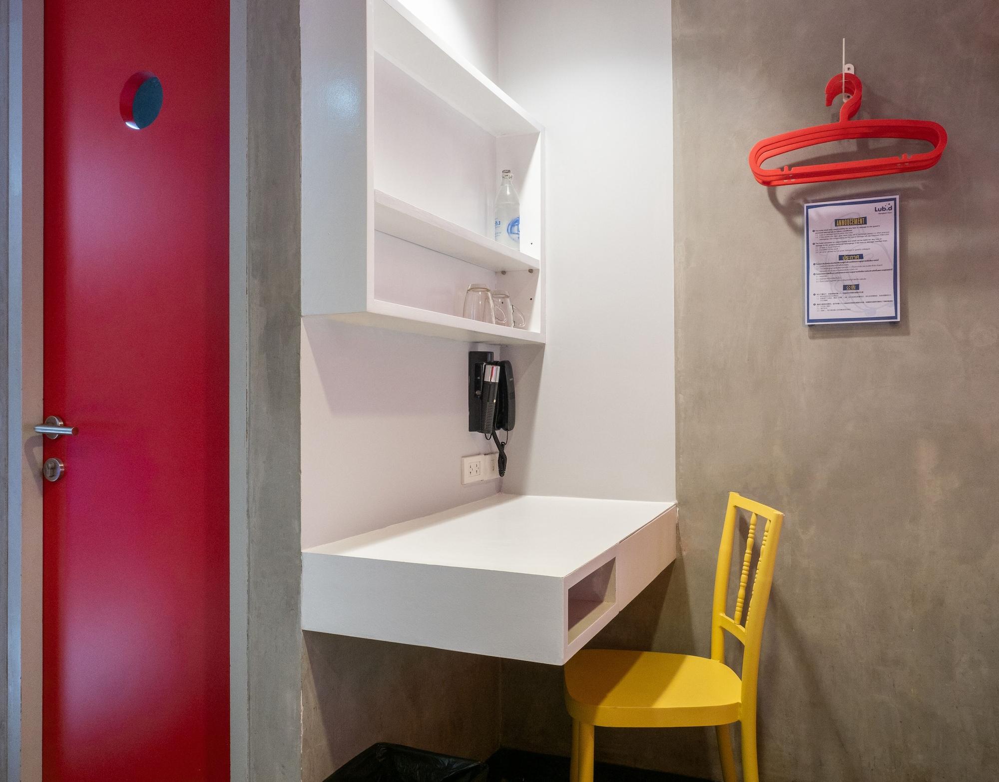 Lub D Siam - Opposite Mbk & Next To Skytrain - Perfect For Shopping Lovers! Hostel
