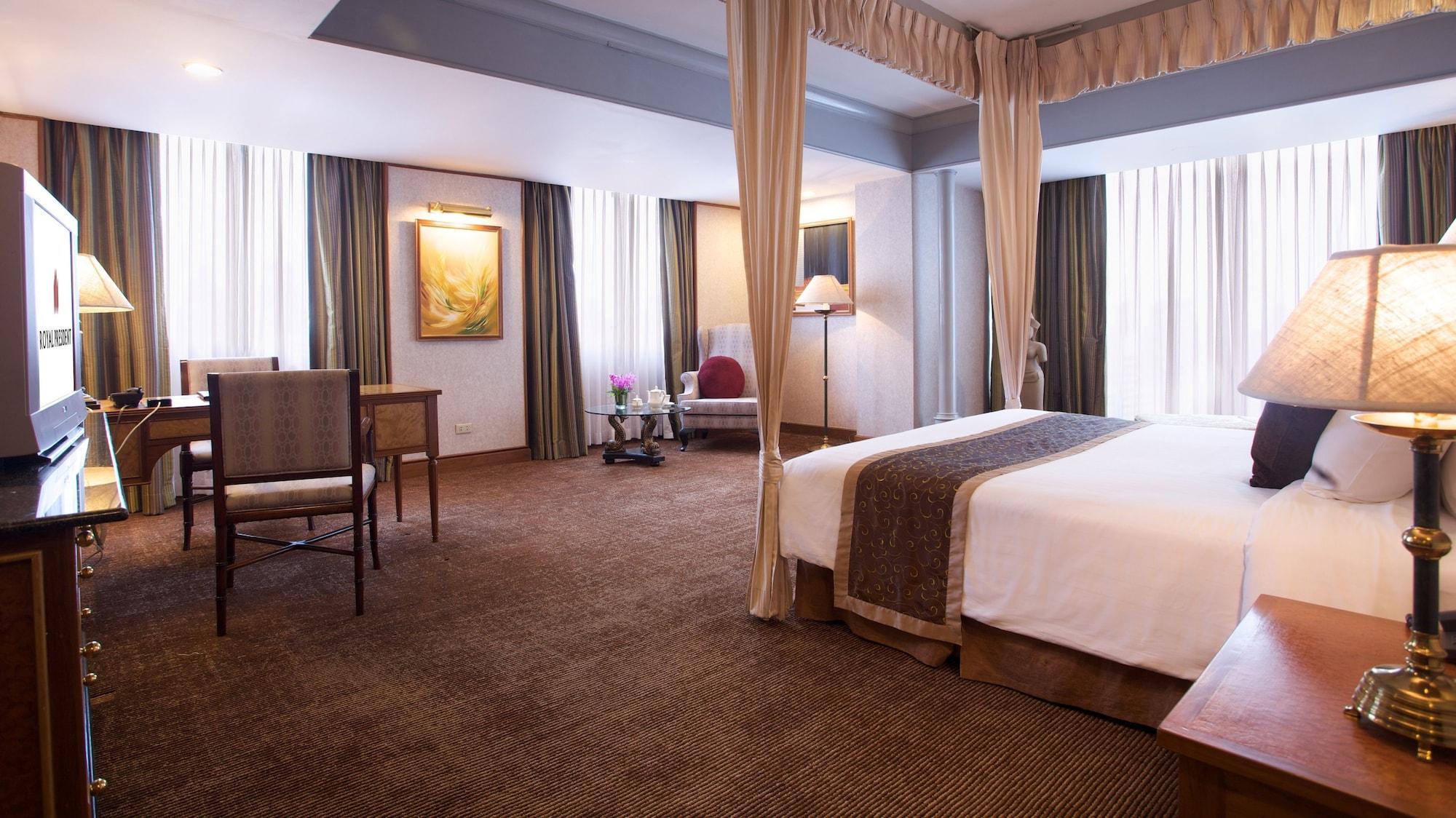 Royal President 4*