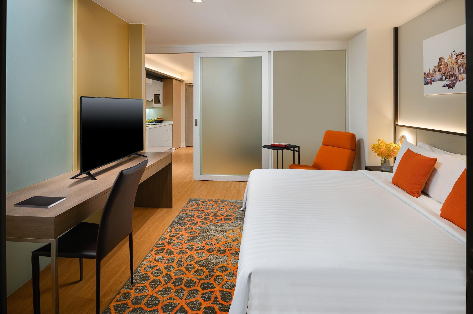 Parkroyal Hotel 4*