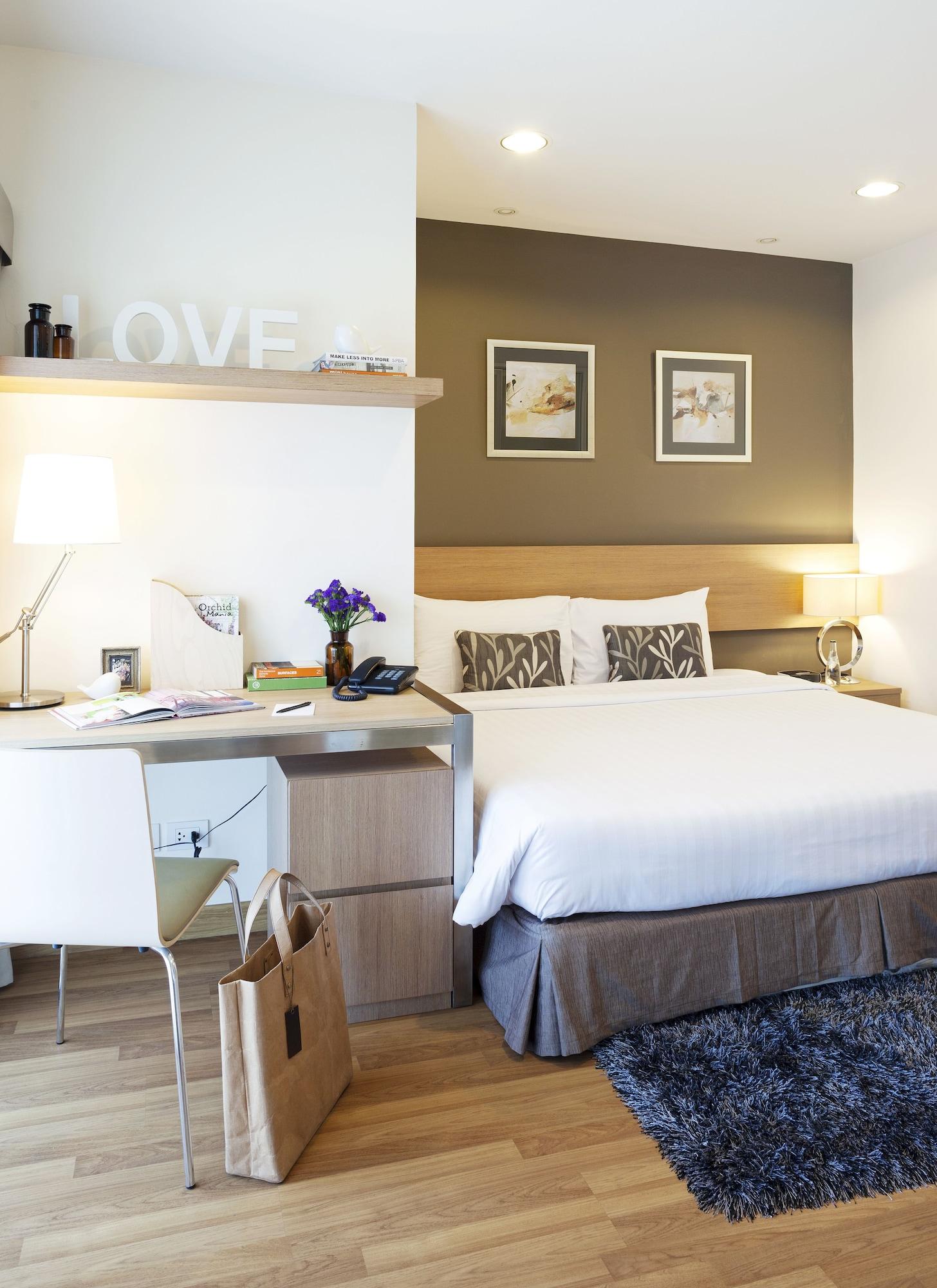 Viva Garden Serviced Aparthotel 4*