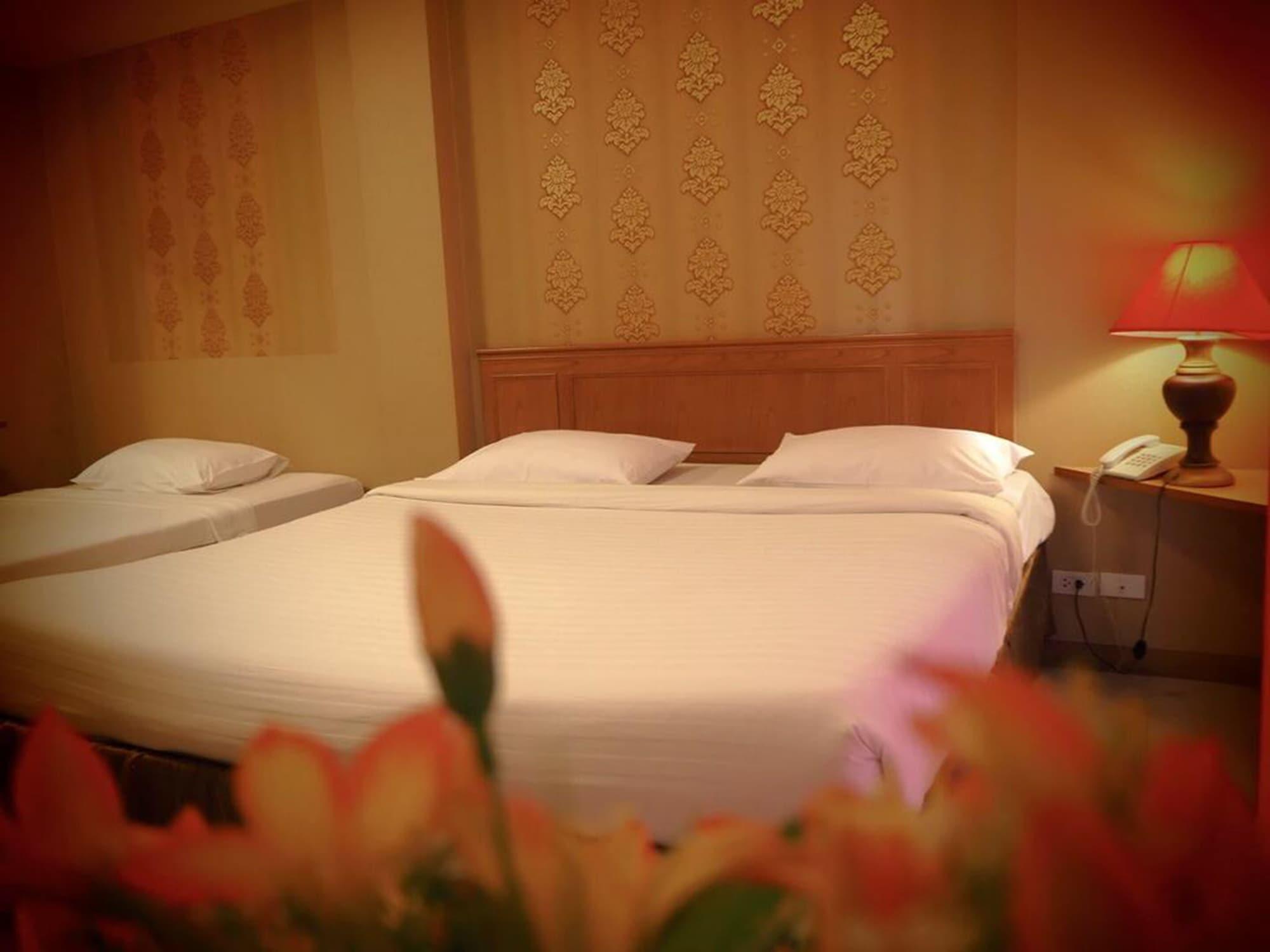 Convenient Resort, Suvarnabhumi Airport