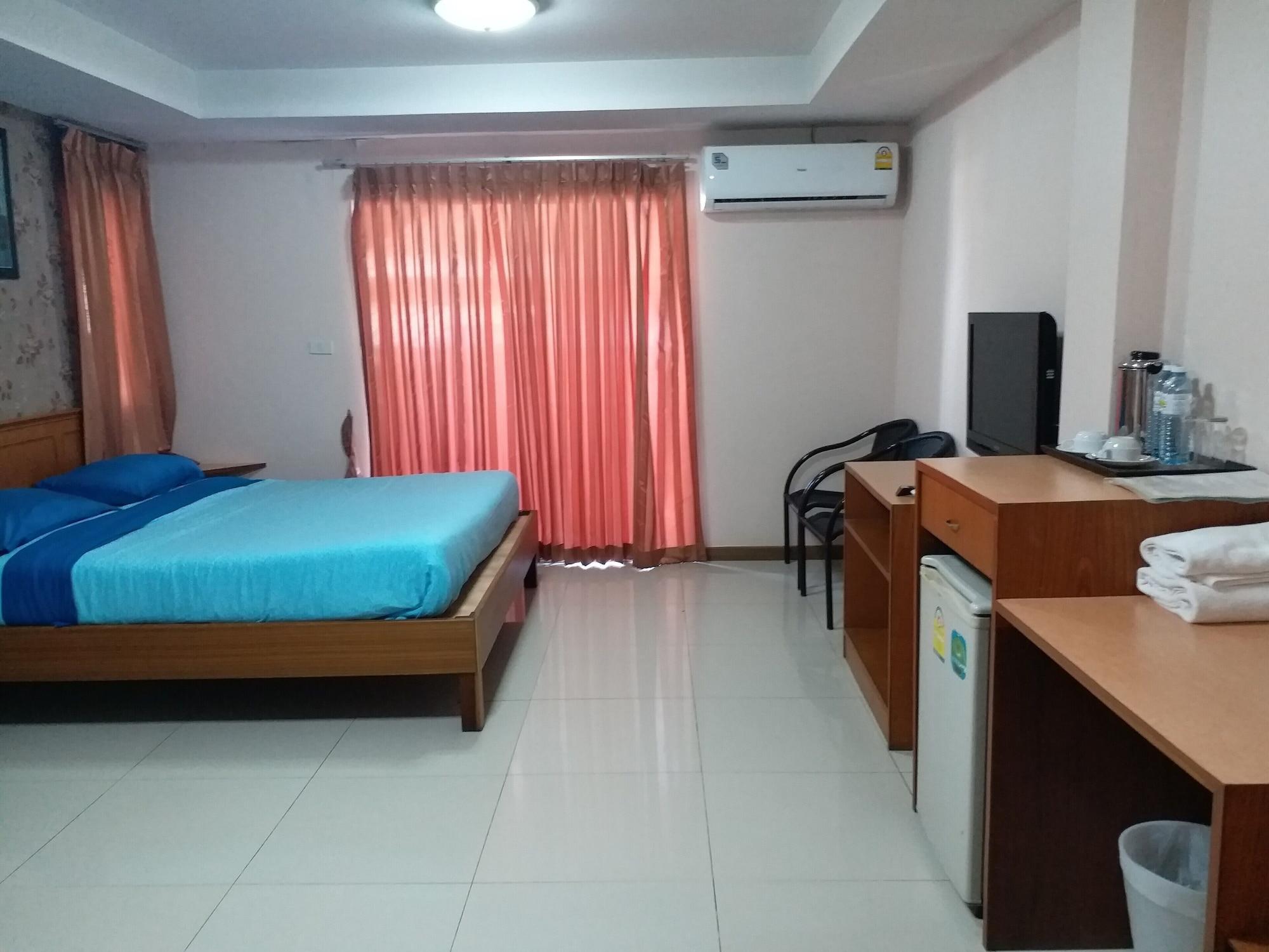 Hotel Convenient Resort, Suvarnabhumi Airport 3*