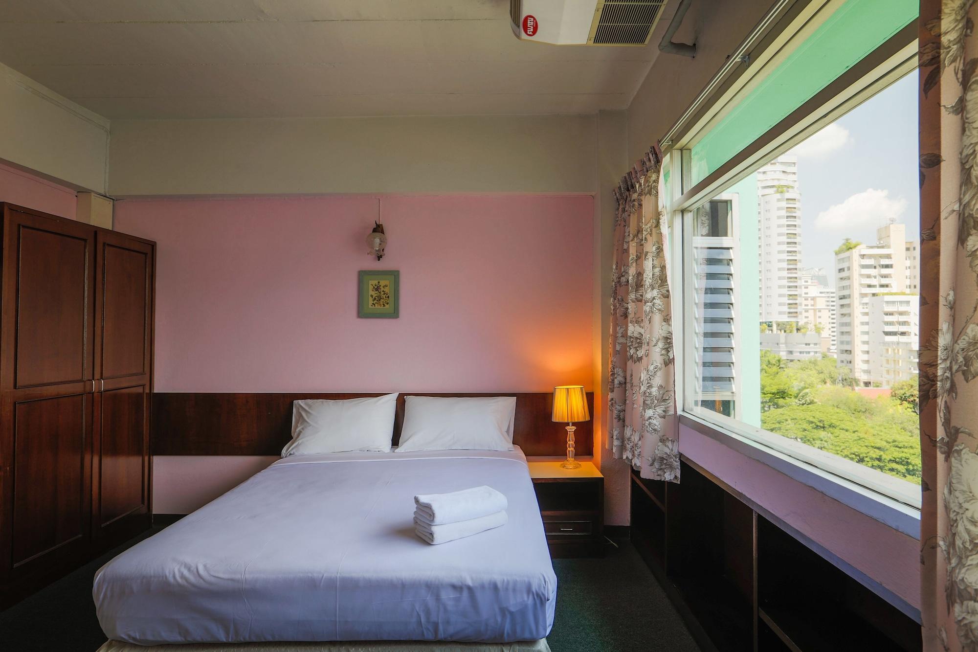 Ruamchitt Travelodge Hotel Bangkok