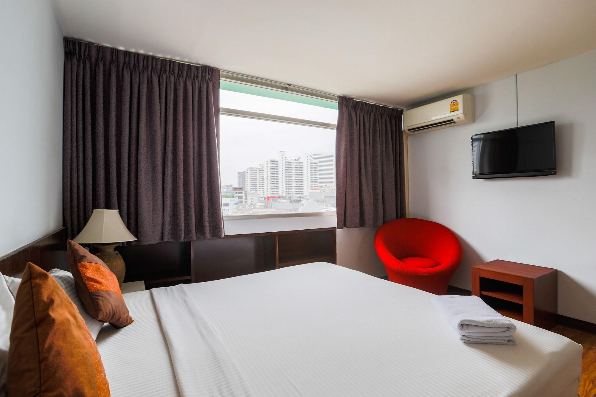 Ruamchitt Travelodge 3* Bangkok