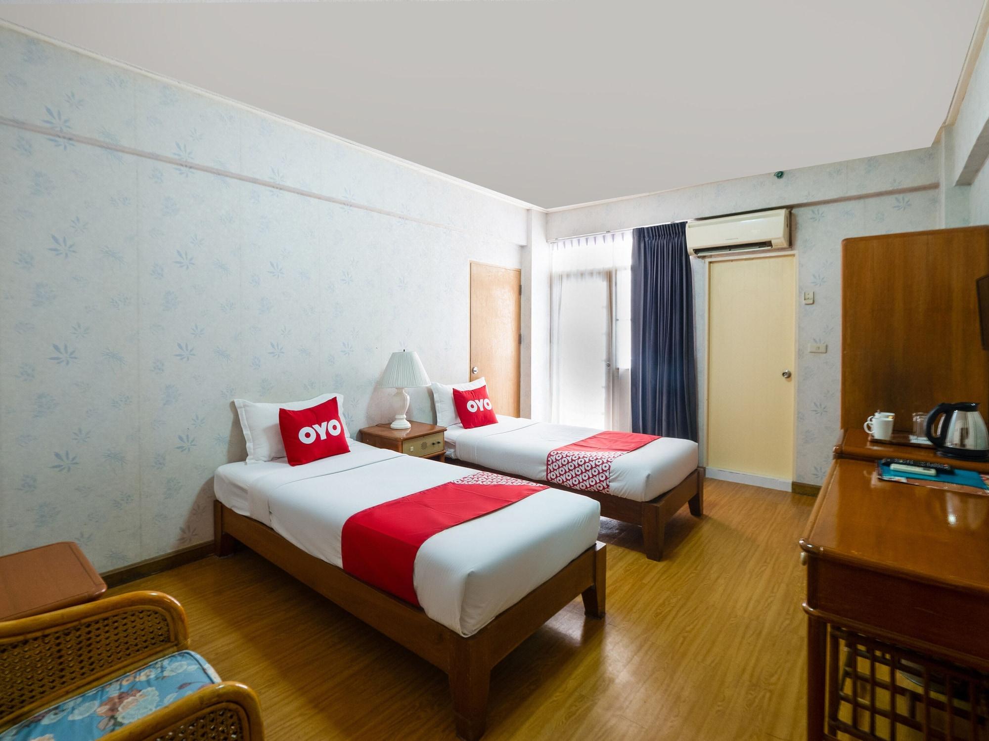 Hotel 12pm Bangkok
