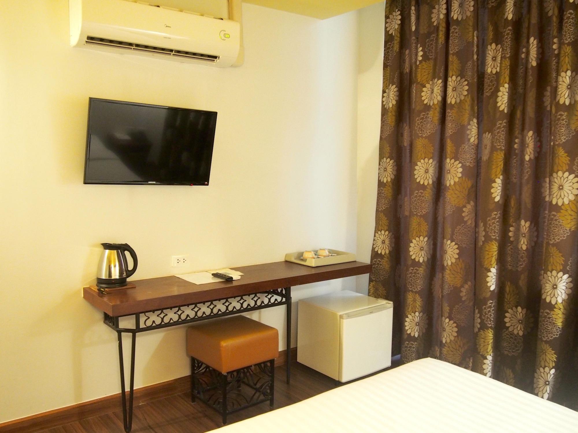 Hotel Retroasis