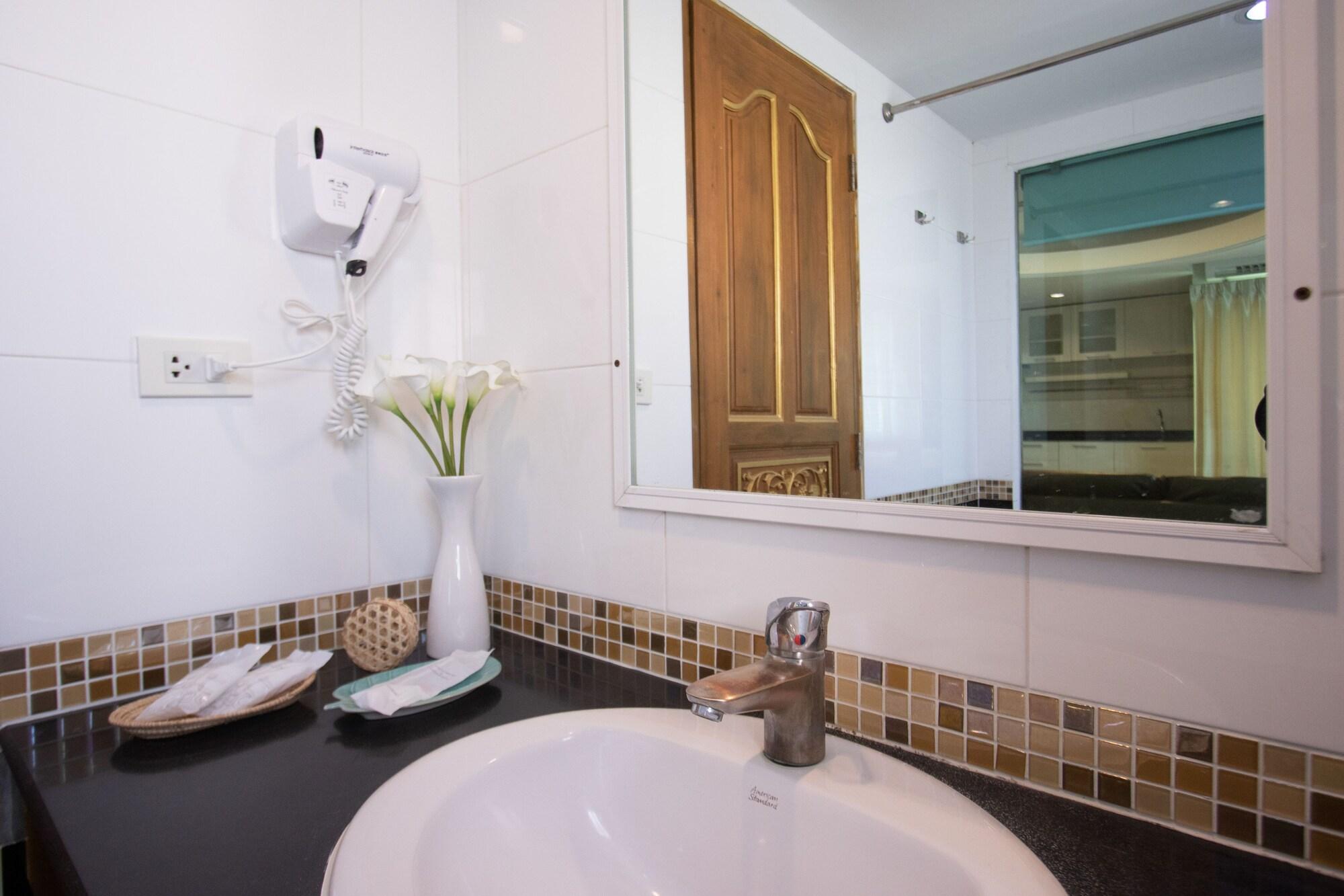 Hotel Gusto Pratunam 4*