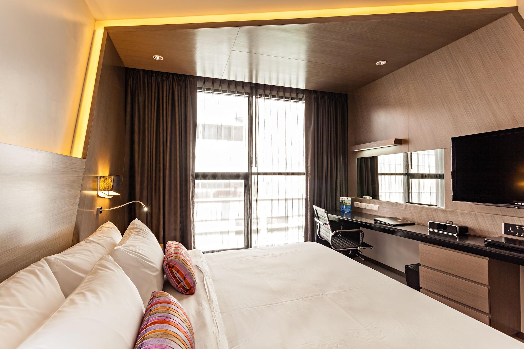 Hyatt Place Sukhumvit 1 Hotel 4*