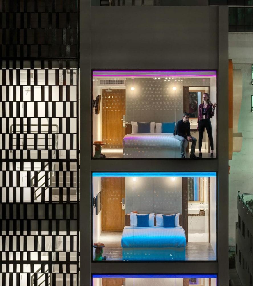 Hotel S Box Sukhumvit 3*