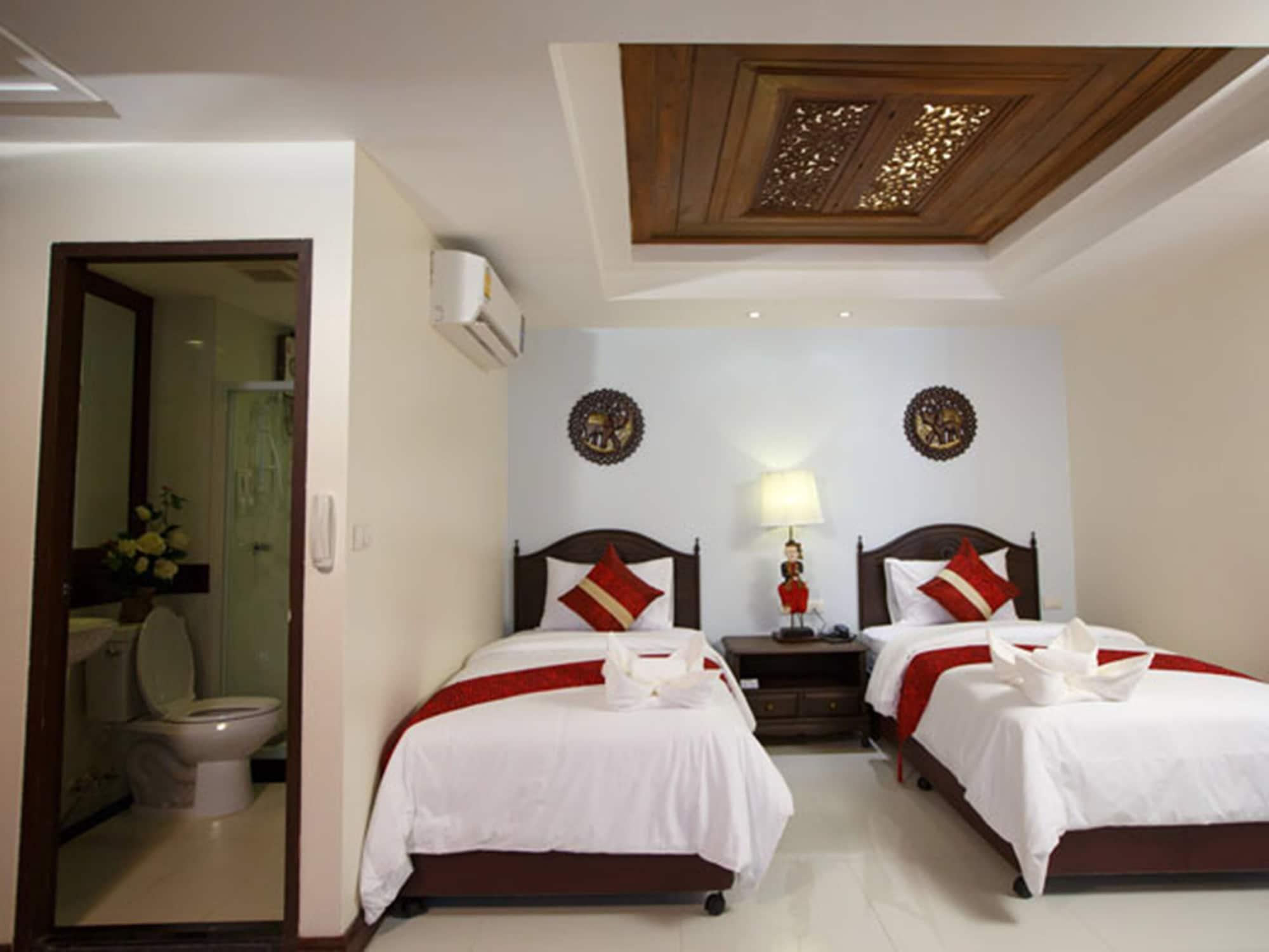 Chang Siam Inn