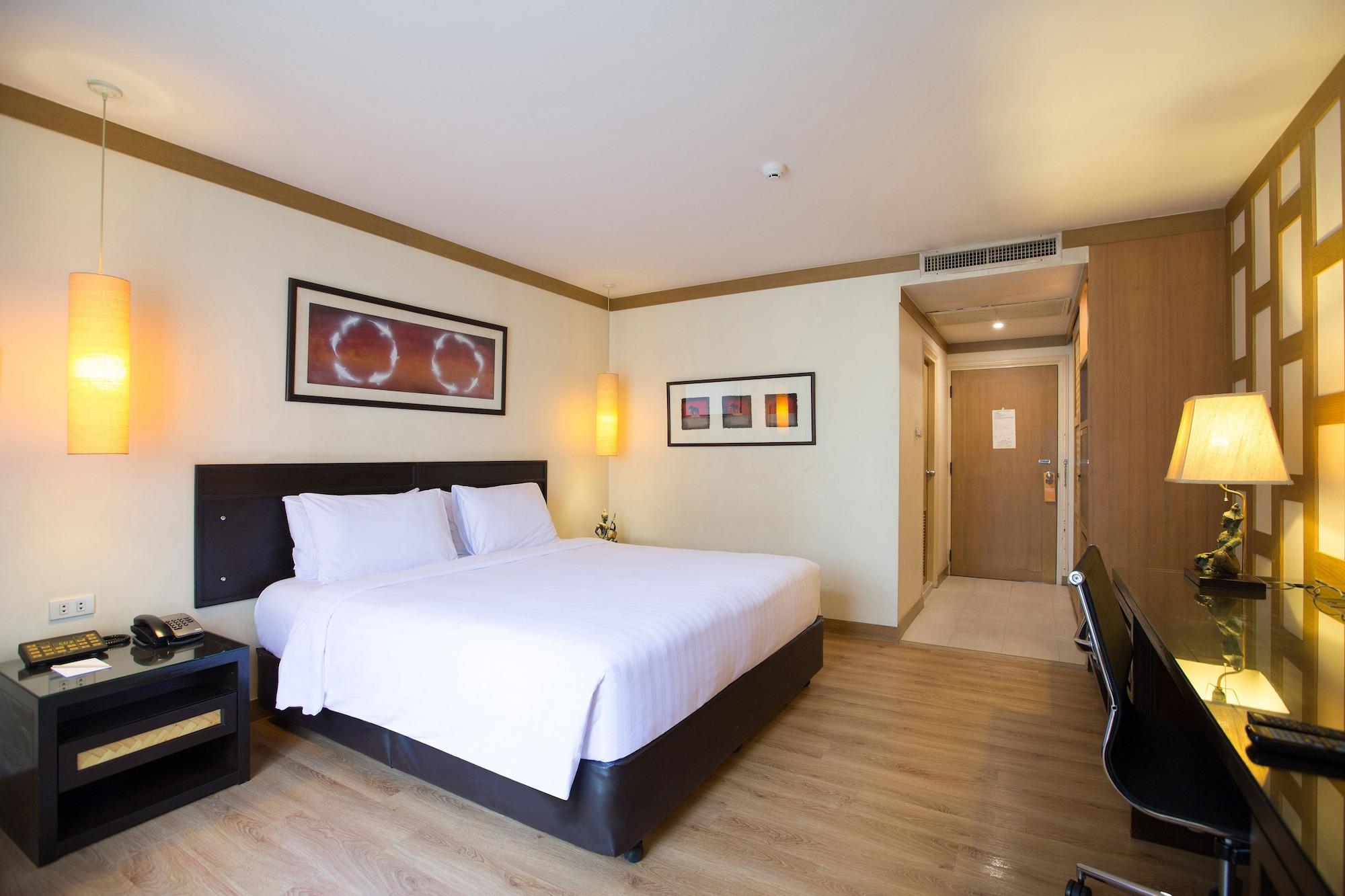 The Tarntawan Surawong Hotel 4*