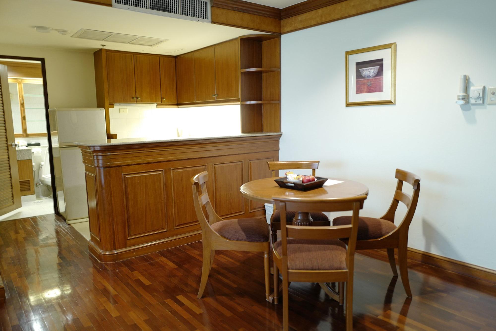 Hotel Bliston Suwan Park View 4*