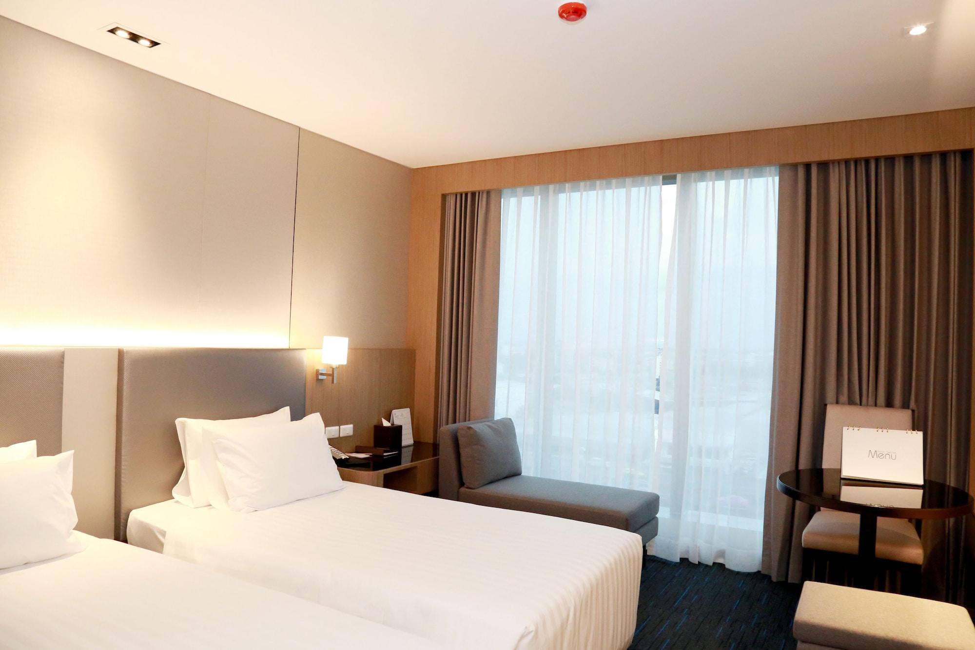 Miracle Grand Convention Hotel