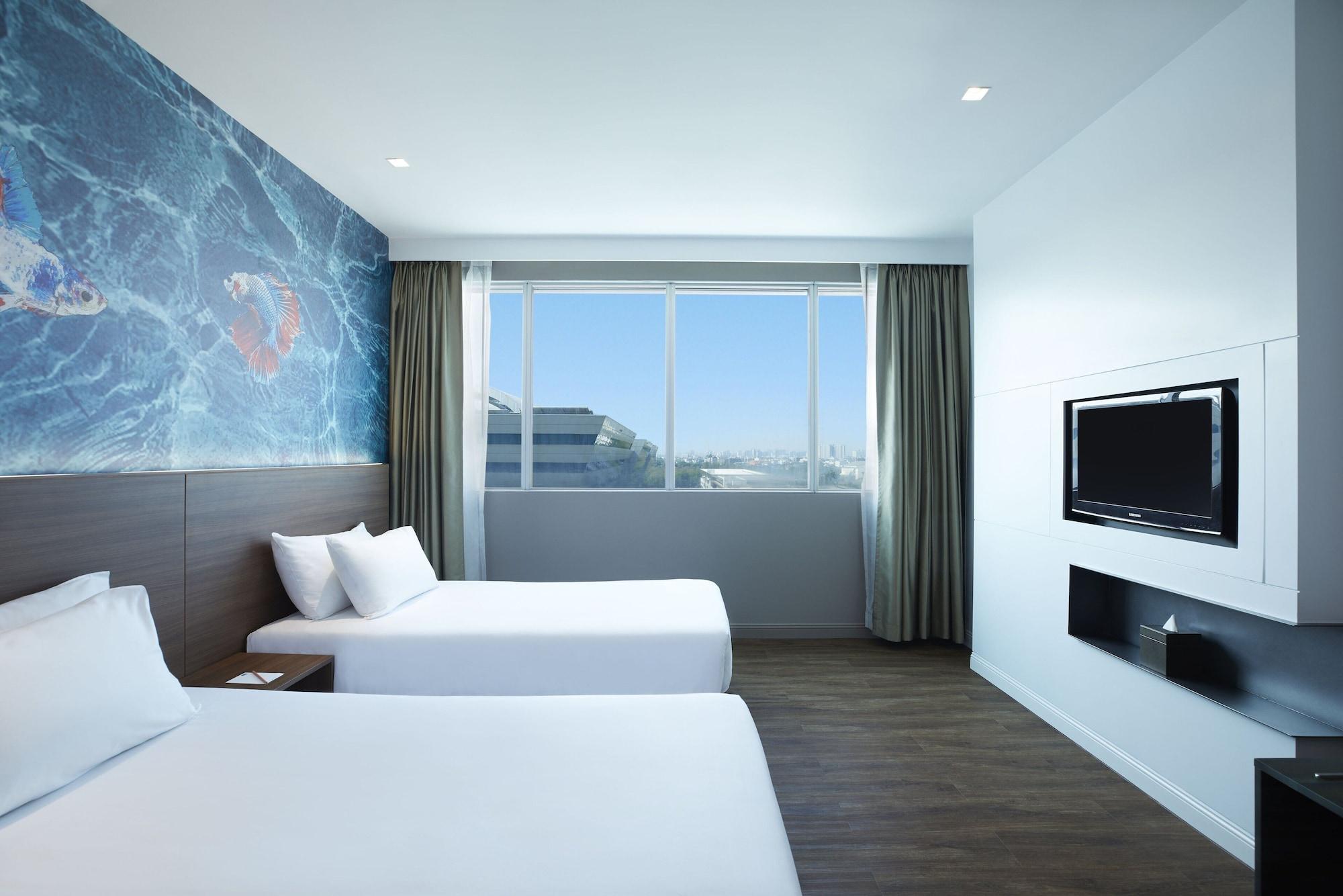 Hotel Centara Life Government Complex & Convention Centre Chaeng Watthana 4*