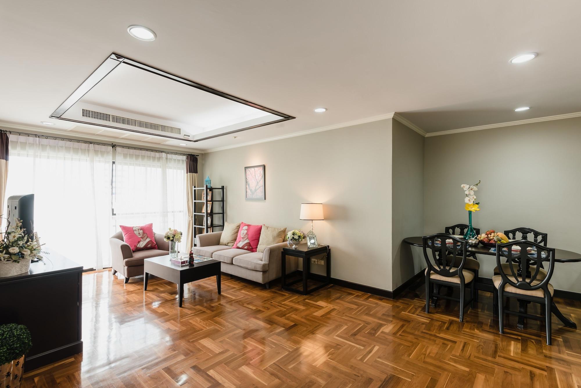 Cnc Hotel 4*