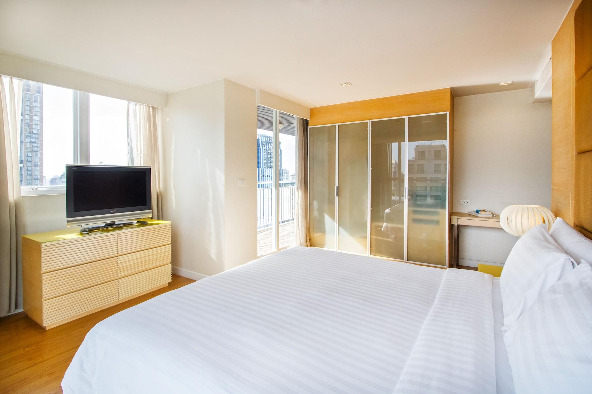 Urbana Langsuan Hotel 5*