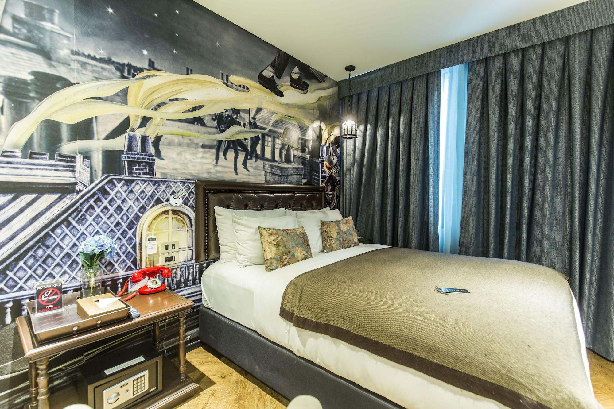 Playhaus Thonglor Hotel 3*