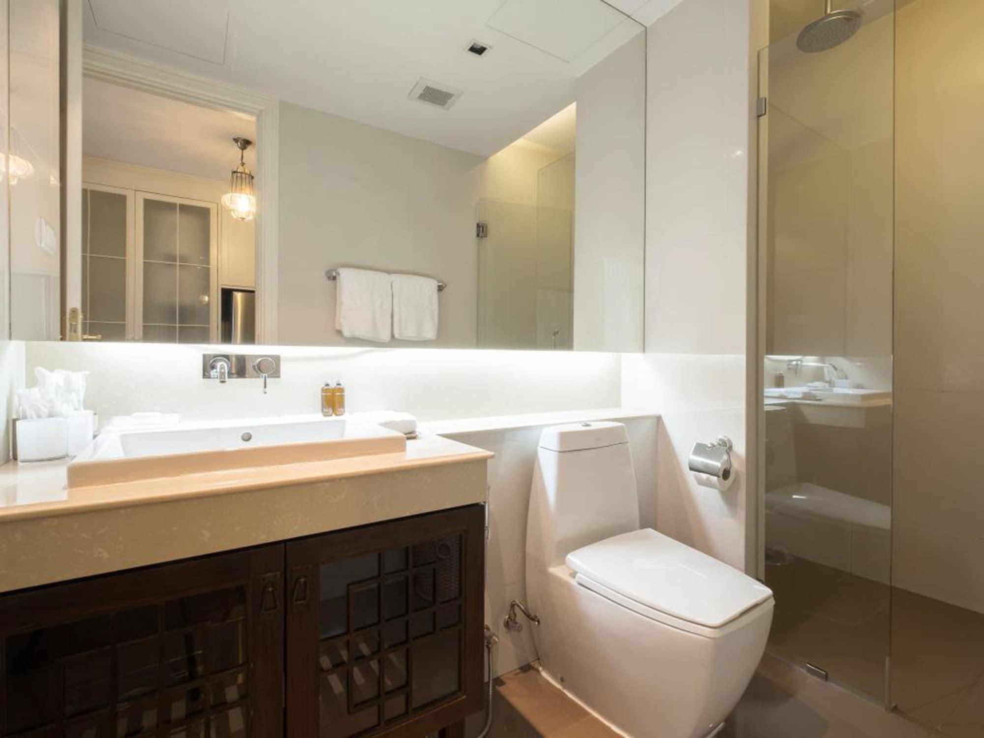 Rongratana Executive Apartamento