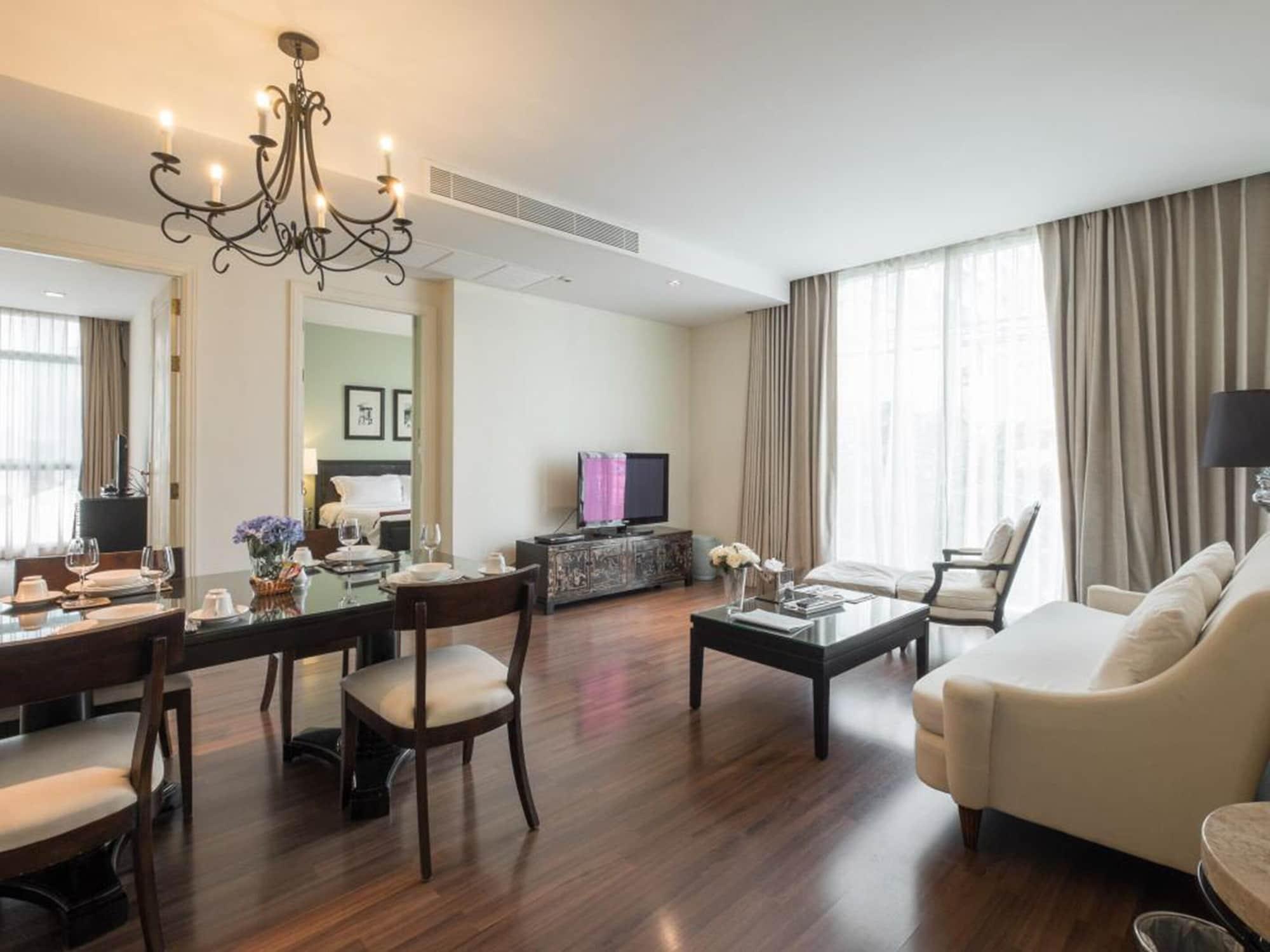 Rongratana Executive Apartamento
