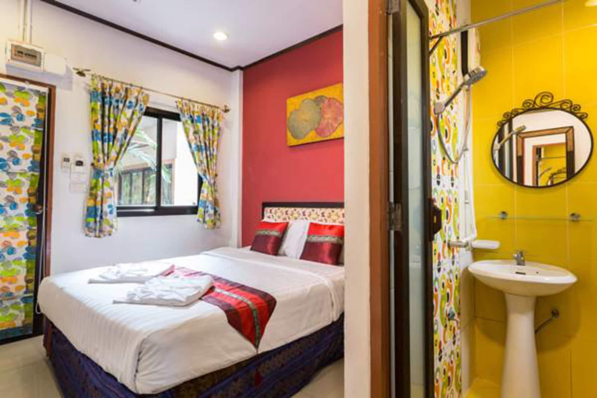 Ploykhumthong Boutique 4*